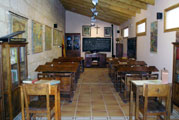 Aula de escuela del museo pedagogico en la iglesia de San Sebastian 